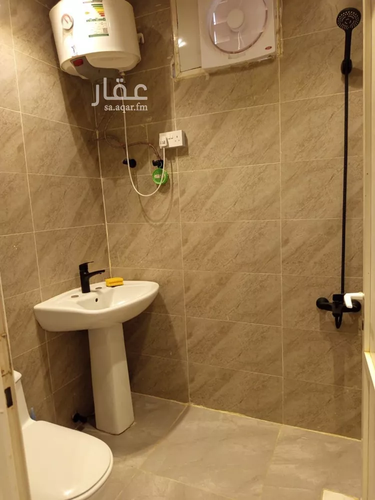 شقة للإيجار في شارع مرات, حي الربوة, مدينة الرياض, منطقة الرياض صورة 3