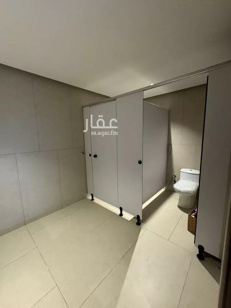مكتب تجاري للإيجار في شارع سعود بن عبدالعزيز بن محمد الفرعي, حي النخيل, مدينة الرياض, منطقة الرياض صورة 4