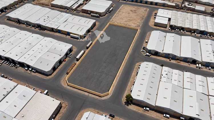 أرض للإيجار في شارع فرع الجبل, حي المصانع, مدينة الرياض, منطقة الرياض 15