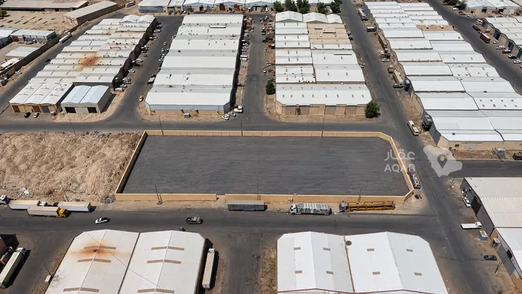 أرض للإيجار في شارع فرع الجبل, حي المصانع, مدينة الرياض, منطقة الرياض 4