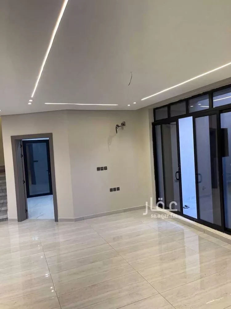 فيلا للبيع في شارع الشموع, حي الشعلة, مدينة الدمام, المنطقة الشرقية صورة 3