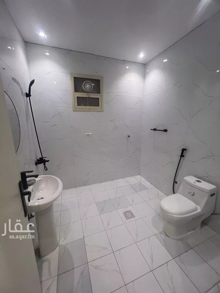 شقة للإيجار في شارع مدينة الزايد, حي العقيق, مدينة الرياض, منطقة الرياض صورة 3