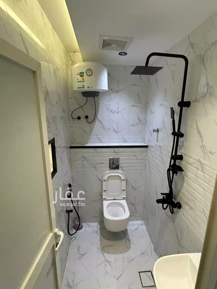 شقة للإيجار في شارع العروبه, حي الورود, مدينة الرياض, منطقة الرياض صورة 5