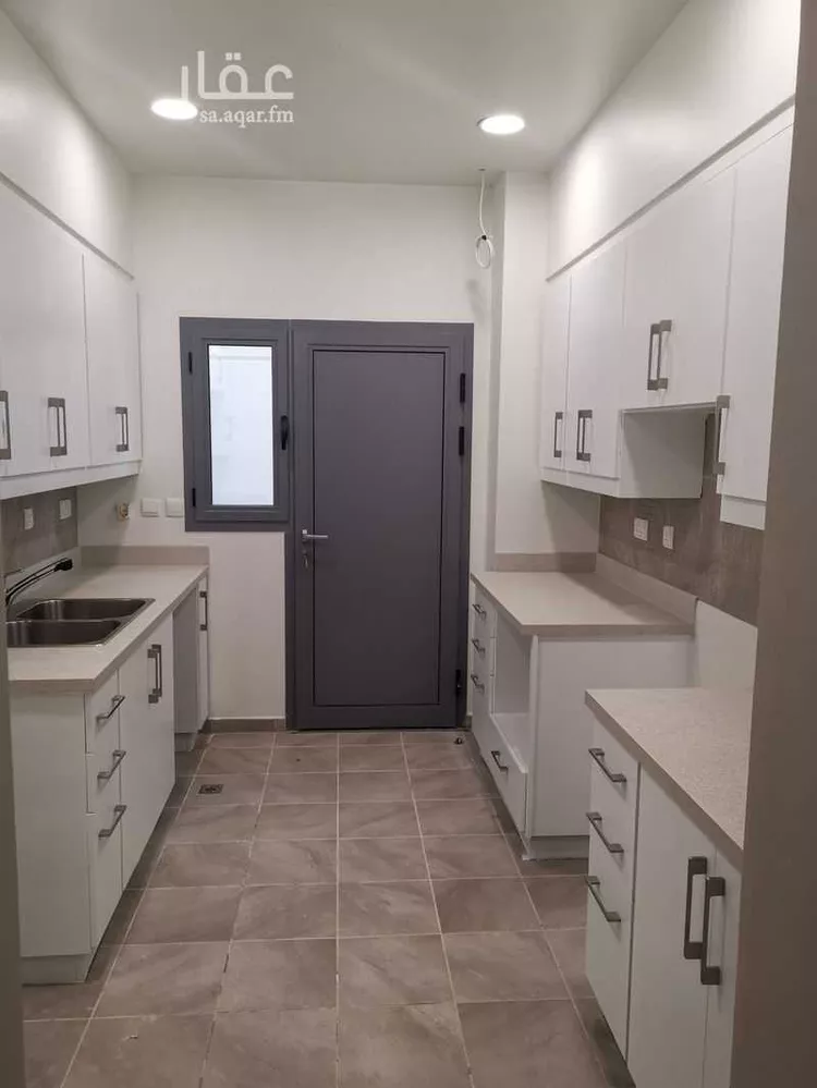 فيلا للإيجار في شارع 22485963, حي الظهران, مدينة الظهران, المنطقة الشرقية صورة 2