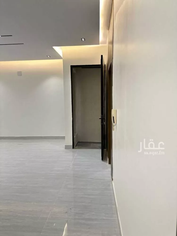 دور للبيع في شارع شارع الميناء, حي الندوة, مدينة الرياض, منطقة الرياض صورة 2