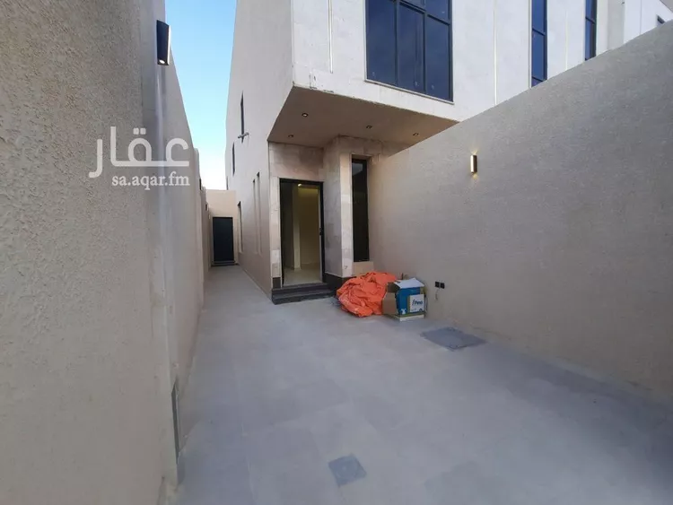 دور للبيع في شارع خلف بن أبي القاسم, حي طويق, مدينة الرياض, منطقة الرياض صورة 2