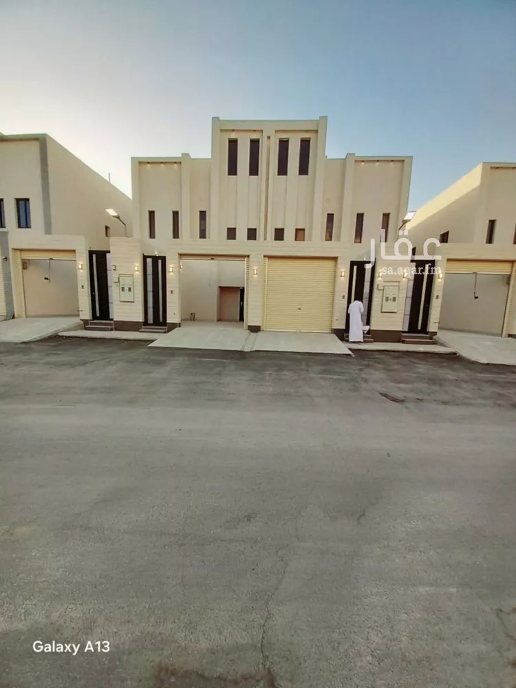 دور للبيع في حي بدر, مدينة الرياض, منطقة الرياض