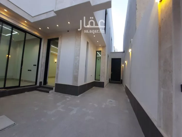 فيلا للبيع في شارع البحيرات, حي العريجاء الغربي, مدينة الرياض, منطقة الرياض صورة 3