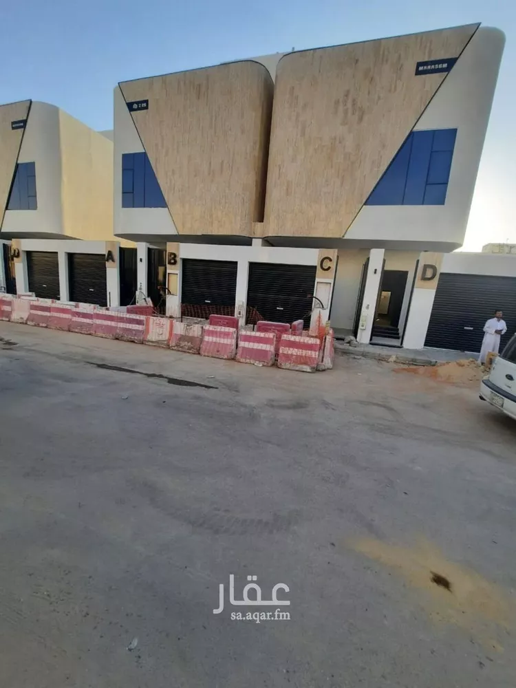 دور للبيع في شارع أبي الغنائم الهمذاني, حي السويدي الغربي, مدينة الرياض, منطقة الرياض