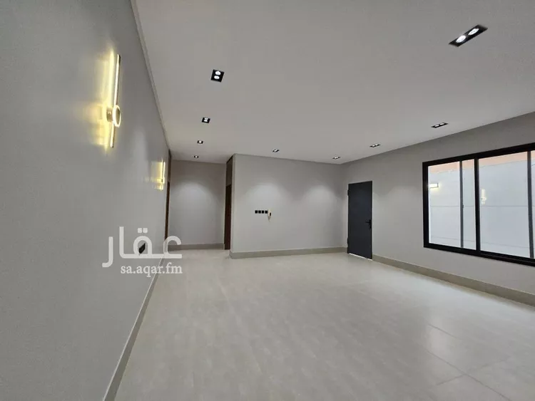 Floor for Sale in Riyadh Tuwaiq 11