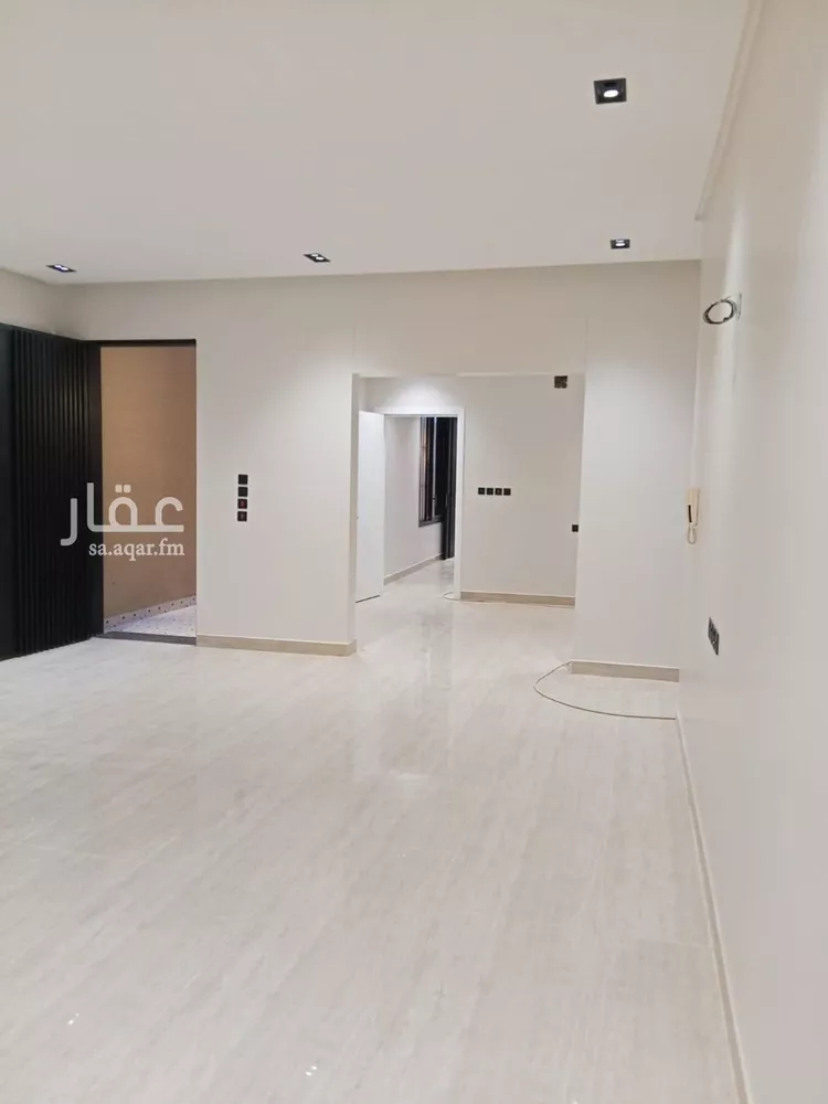 دور للبيع في شارع عنبسة بن سحيم, حي طويق, مدينة الرياض, منطقة الرياض صورة 4
