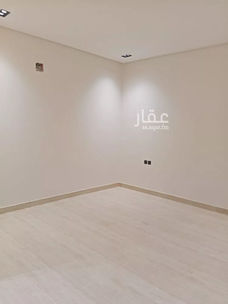 Floor for Sale in Riyadh Tuwaiq 6