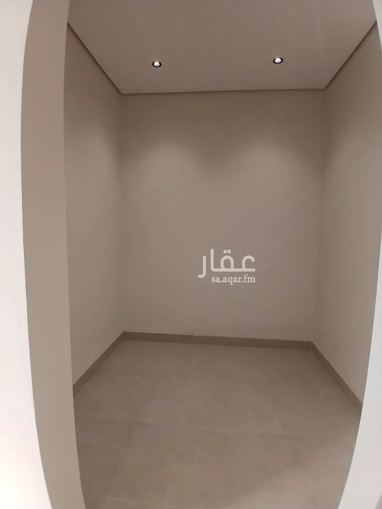 فيلا للبيع في شارع منصور البهوتي, حي بدر, مدينة الرياض, منطقة الرياض 13