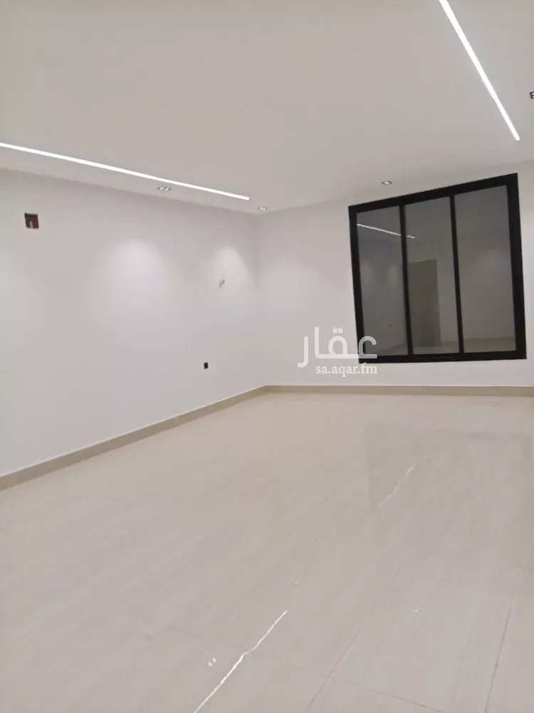 فيلا للبيع في شارع زين الدار المصري, حي العريجاء الغربي, مدينة الرياض, منطقة الرياض 9