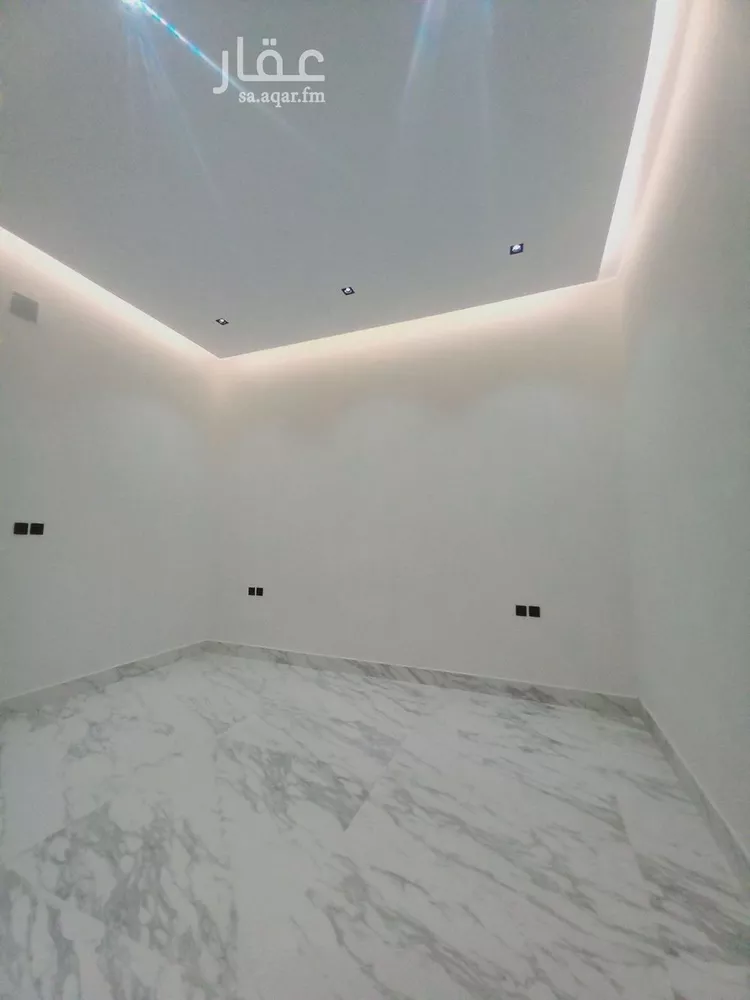 دور للبيع في شارع  مسلم, حي بدر, مدينة الرياض, منطقة الرياض صورة 4