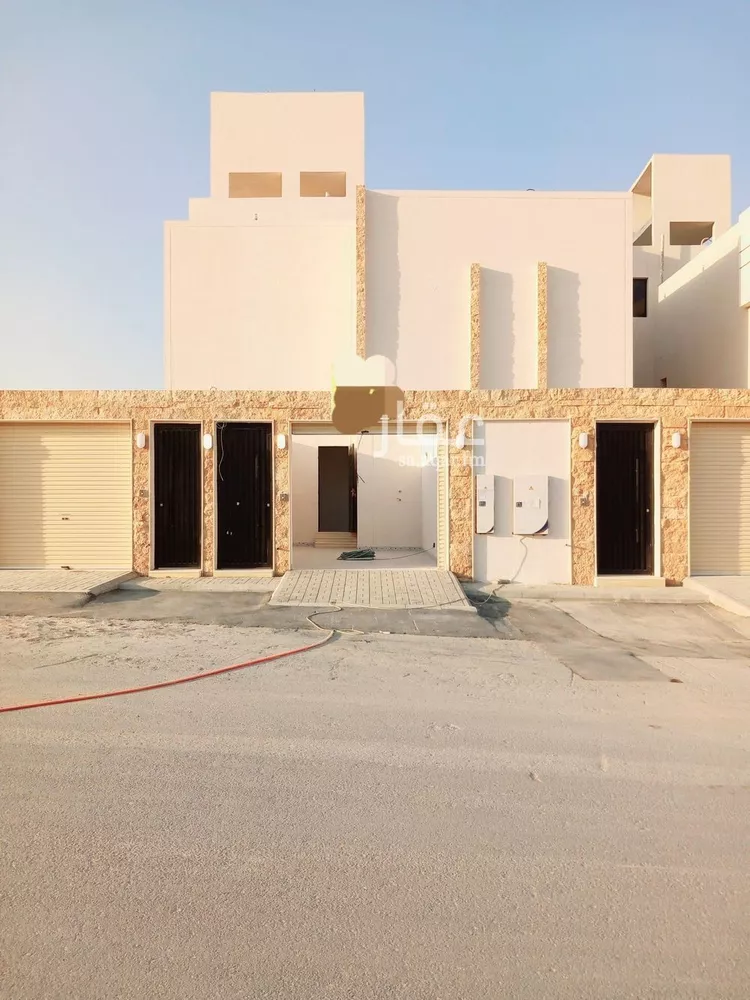 دور للبيع في شارع الامام البخاري, حي بدر, مدينة الرياض, منطقة الرياض