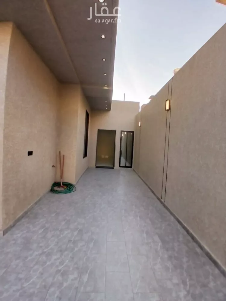دور للبيع في شارع شعبة بن الورد, حي ظهرة البديعة, مدينة الرياض, منطقة الرياض صورة 3