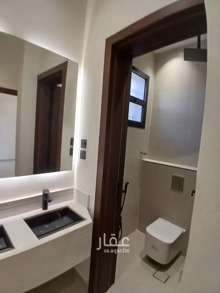 Villa for Sale in Riyadh Badr 6