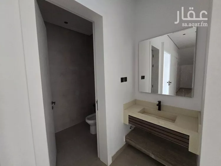 دور للبيع في شارع القطيم, حي الحزم, مدينة الرياض, منطقة الرياض صورة 5