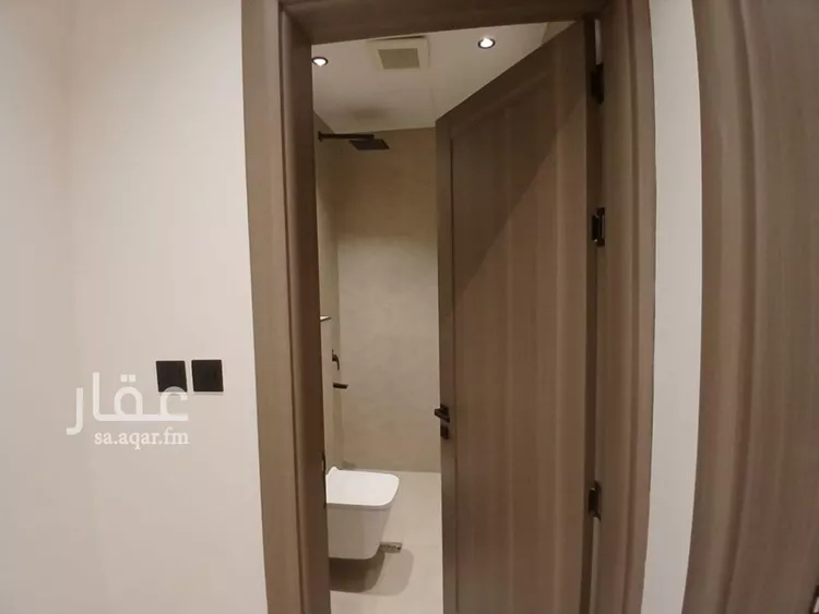 دور للبيع في شارع سعد الزهري, حي شبرا, مدينة الرياض, منطقة الرياض صورة 5