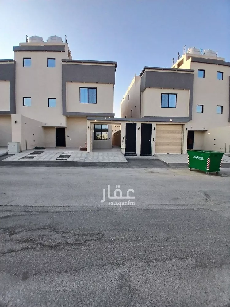 دور للبيع في شارع يزيد الحميري, حي بدر, مدينة الرياض, منطقة الرياض