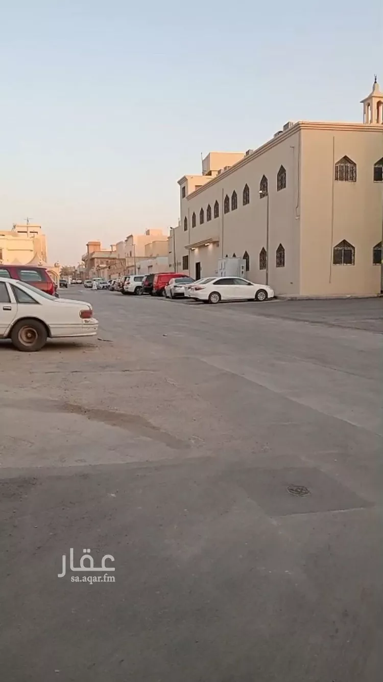 دور للبيع في شارع أبي الفرج المقرئ, حي الزهرة, مدينة الرياض, منطقة الرياض صورة 3