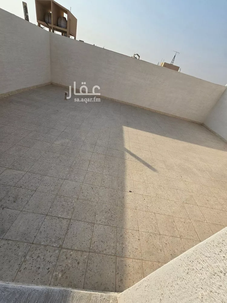فيلا للبيع في شارع بيضاء نثيل, حي العريجاء الغربي, مدينة الرياض, منطقة الرياض 10