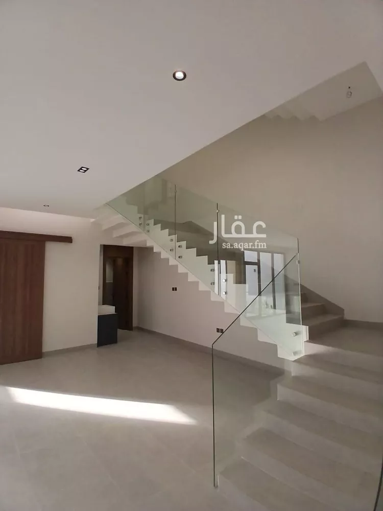 فيلا للبيع في شارع منصور البهوتي, حي بدر, مدينة الرياض, منطقة الرياض 16