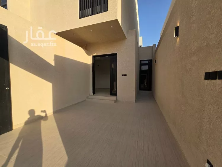 دور للبيع في شارع عبدالجبار بن حسن, حي الرمال, مدينة الرياض, منطقة الرياض صورة 2
