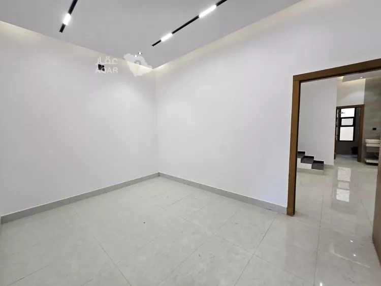 Villa for Sale in Riyadh Tuwaiq 9