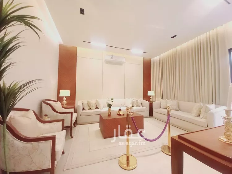 دور للبيع في شارع إسماعيل البزاز, حي عكاظ, مدينة الرياض, منطقة الرياض صورة 3