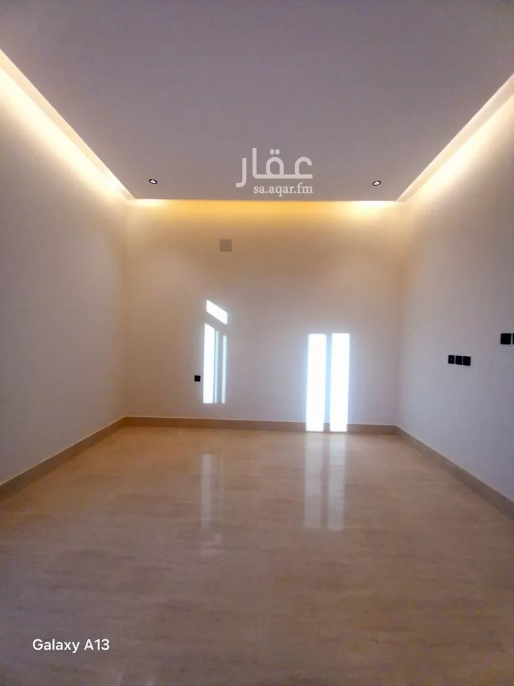 فيلا للبيع في شارع إسماعيل التيمي, حي المهدية, مدينة الرياض, منطقة الرياض صورة 5