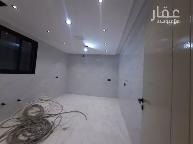 فيلا للبيع في شارع المضة, حي العريجاء الغربي, مدينة الرياض, منطقة الرياض صورة 5