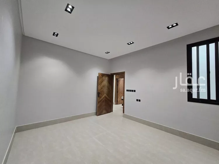 Floor for Sale in Riyadh Tuwaiq 8