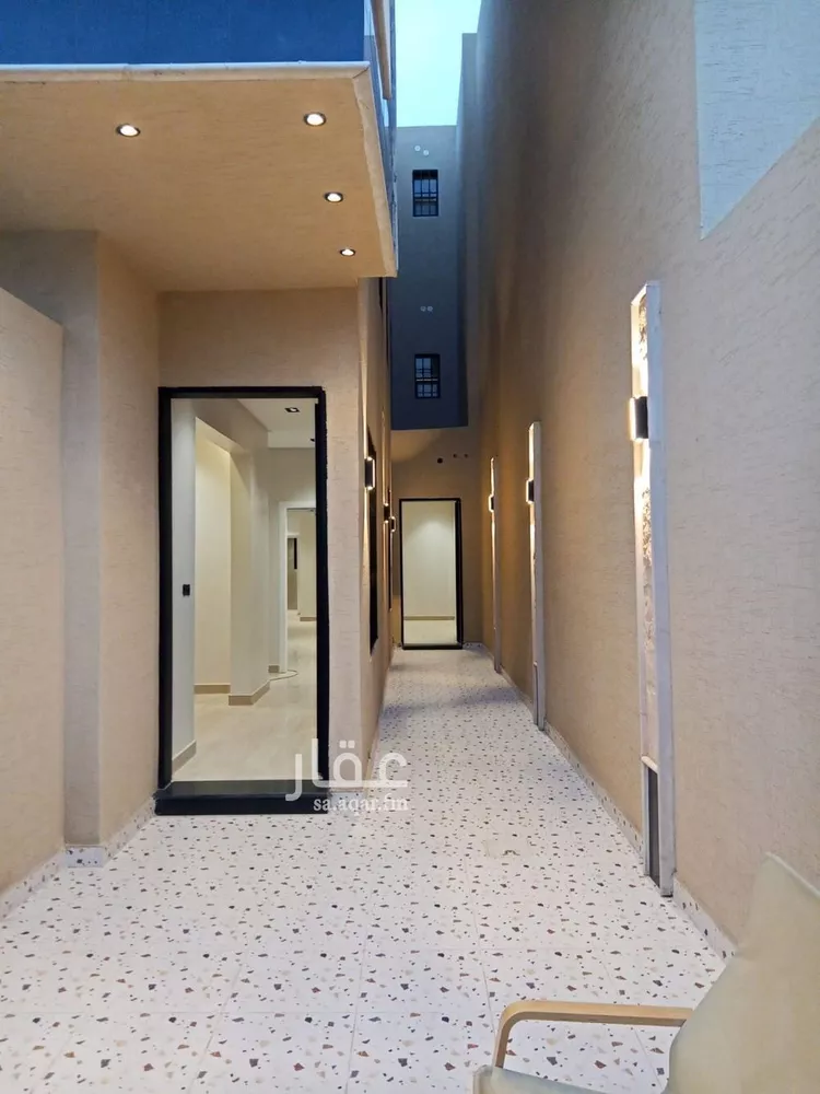 دور للبيع في شارع عنبسة بن سحيم, حي طويق, مدينة الرياض, منطقة الرياض صورة 2