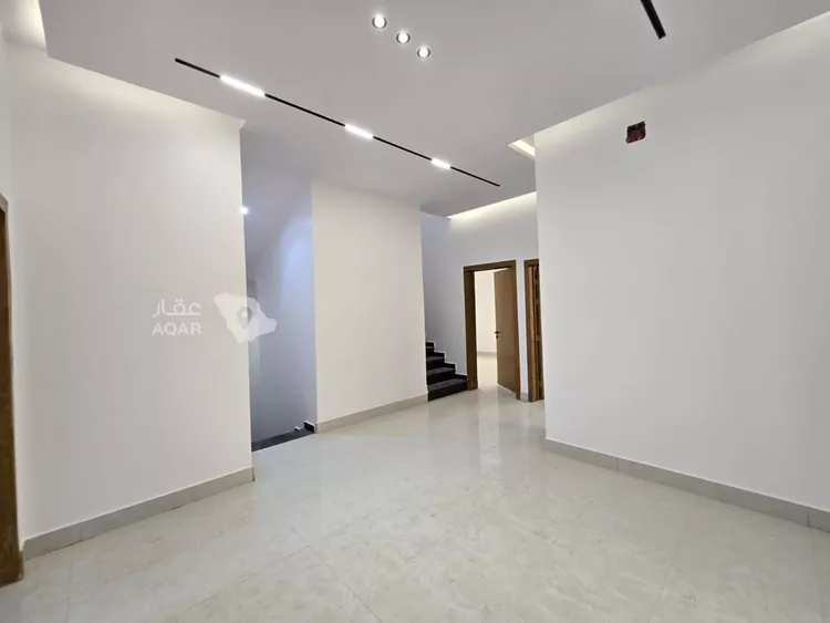 Villa for Sale in Riyadh Tuwaiq 12