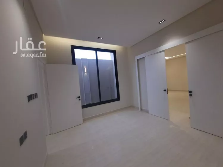 دور للبيع في شارع خلف بن أبي القاسم, حي طويق, مدينة الرياض, منطقة الرياض صورة 3