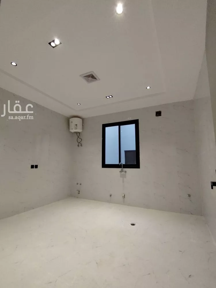 فيلا للبيع في شارع شعيرة, حي عكاظ, مدينة الرياض, منطقة الرياض صورة 3