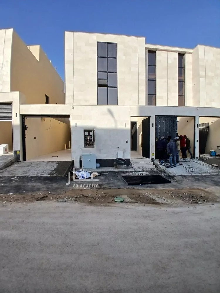 دور للبيع في شارع الذهبي, حي طويق, مدينة الرياض, منطقة الرياض