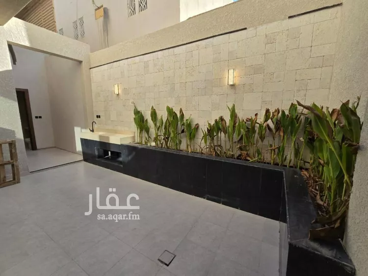 دور للبيع في شارع ذهبان, حي شبرا, مدينة الرياض, منطقة الرياض صورة 3