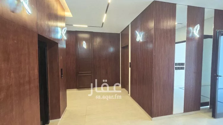 شقة للبيع في شارع أحمد بن ناصر الحسيني, حي العوالي, مدينة الرياض, منطقة الرياض صورة 3