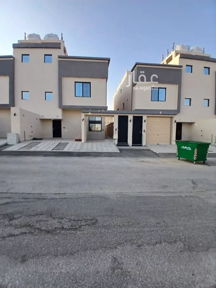 دور للبيع في شارع دينار, حي بدر, مدينة الرياض, منطقة الرياض صورة 2