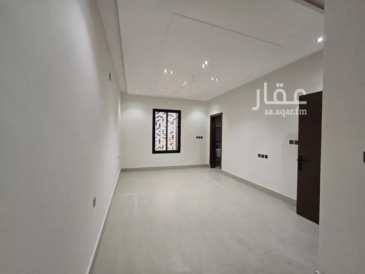 Villa for Sale in Riyadh Tuwaiq 15