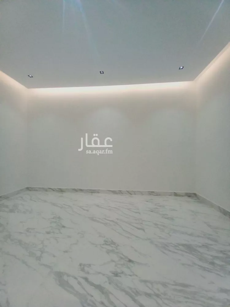 دور للبيع في شارع  مسلم, حي بدر, مدينة الرياض, منطقة الرياض صورة 5