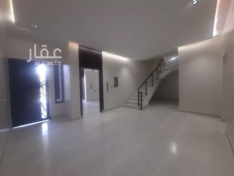 دور للبيع في شارع جبة, حي طويق, مدينة الرياض, منطقة الرياض صورة 3