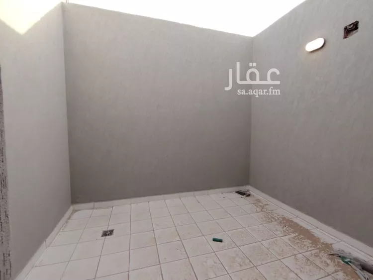 فيلا للبيع في شارع شعيرة, حي عكاظ, مدينة الرياض, منطقة الرياض صورة 4