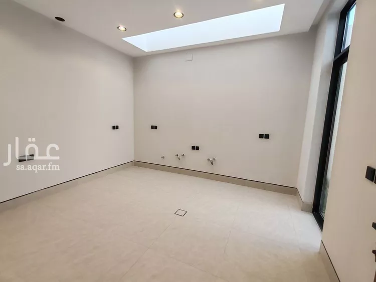 فيلا للبيع في شارع إسماعيل التيمي, حي المهدية, مدينة الرياض, منطقة الرياض صورة 4