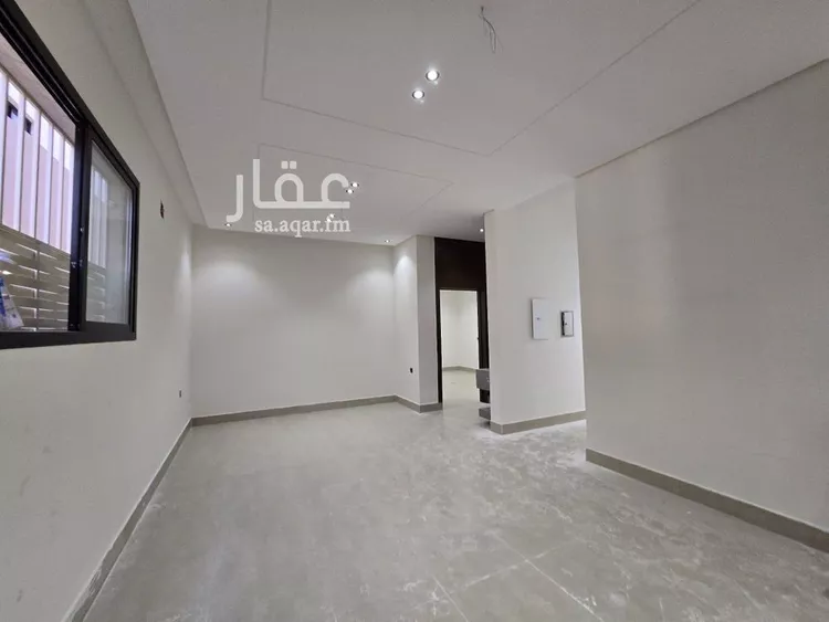 فيلا للبيع في شارع الطيب اليوسف, حي طويق, مدينة الرياض, منطقة الرياض 16
