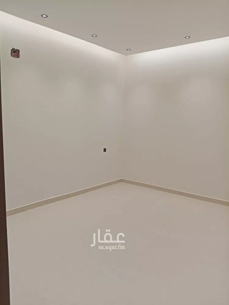 دور للبيع في شارع يزيد الحميري, حي بدر, مدينة الرياض, منطقة الرياض 6