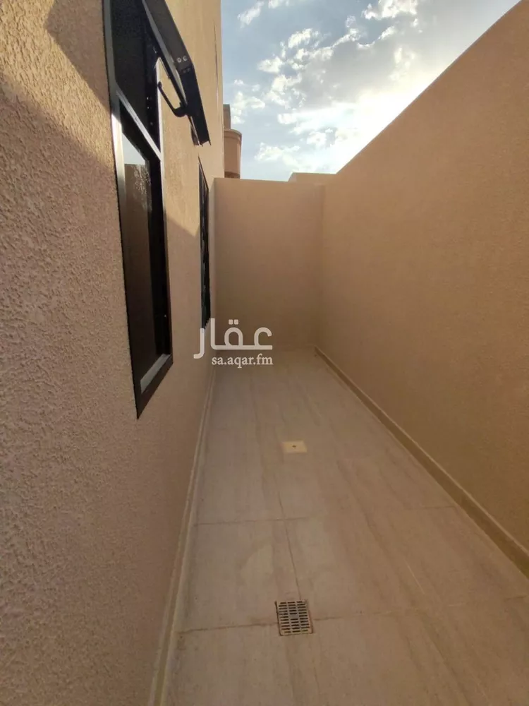 فيلا للبيع في شارع عبدالعزيز الربعي, حي الزهرة, مدينة الرياض, منطقة الرياض 24
